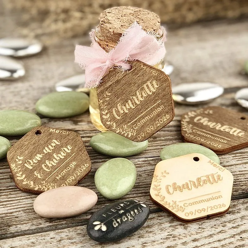 Étiquette dragées bois personnalisée – Finition chocolat élégante mariage tendance Hexagonal