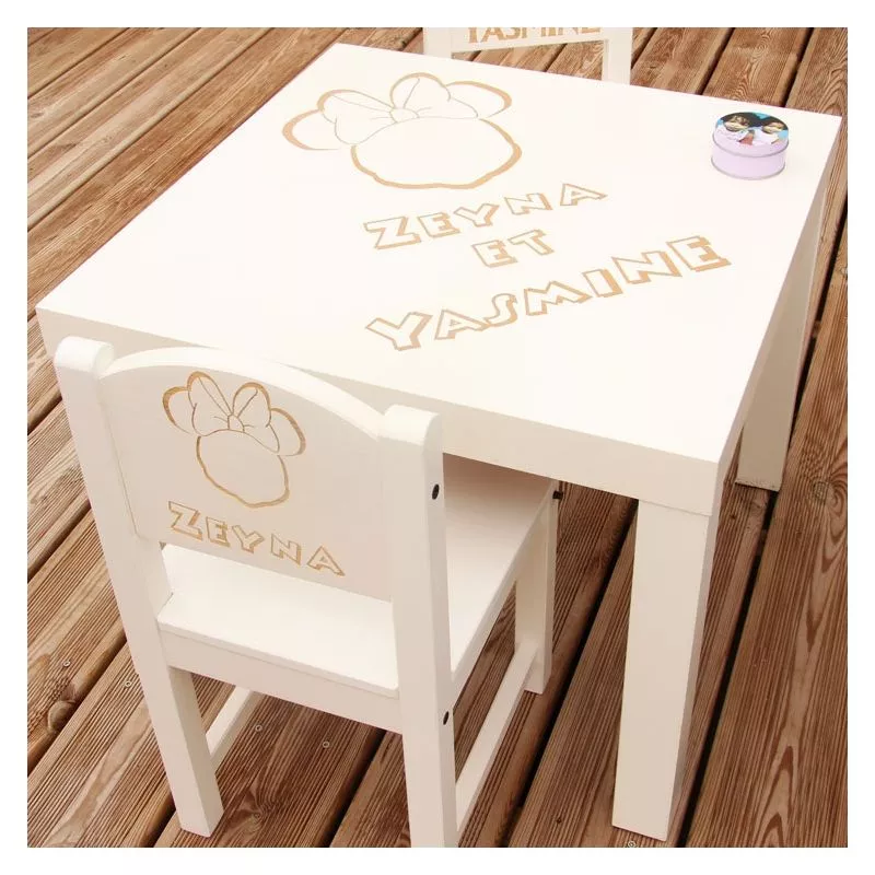 Table enfant personnalisée - Minnie