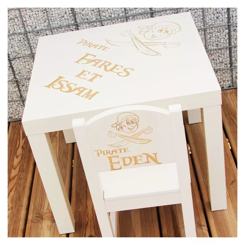 Table personnalisée enfant - Pirate