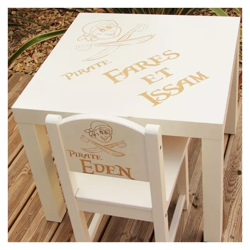 Table personnalisée enfant - Pirate