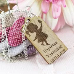 Etiquettes dragées baptême bois Fille (Lot de 20)