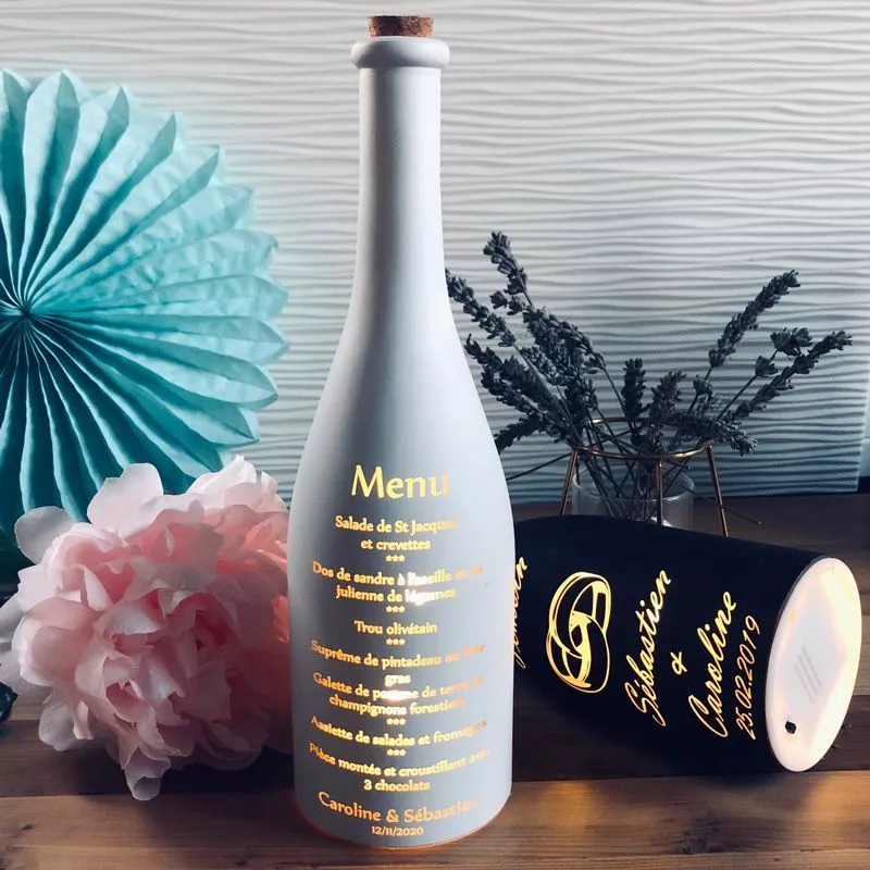 Menu Bouteille lumineuse Personnalisée