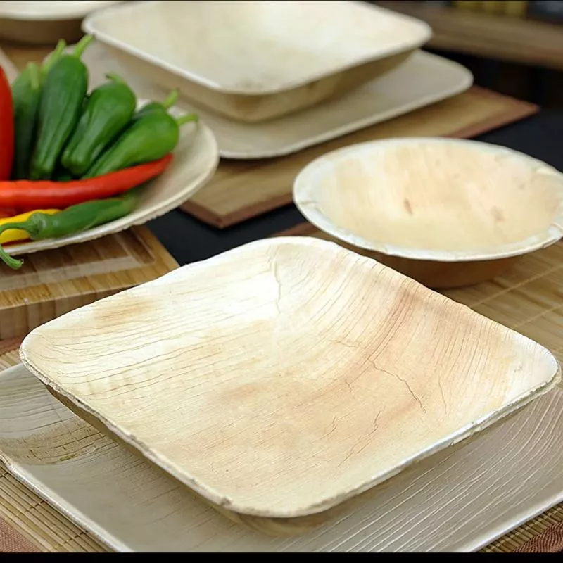Petite Assiette Carrée biodégradable (lot de 25)