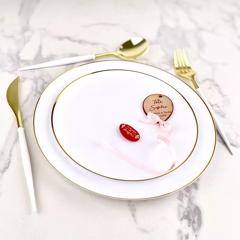 Lot 16 Assiette réutilisable Liseré Or 8 Gm et 8 Pm