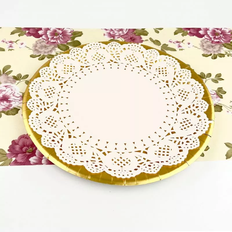 plateaux doré avec napperon (lot de 5)