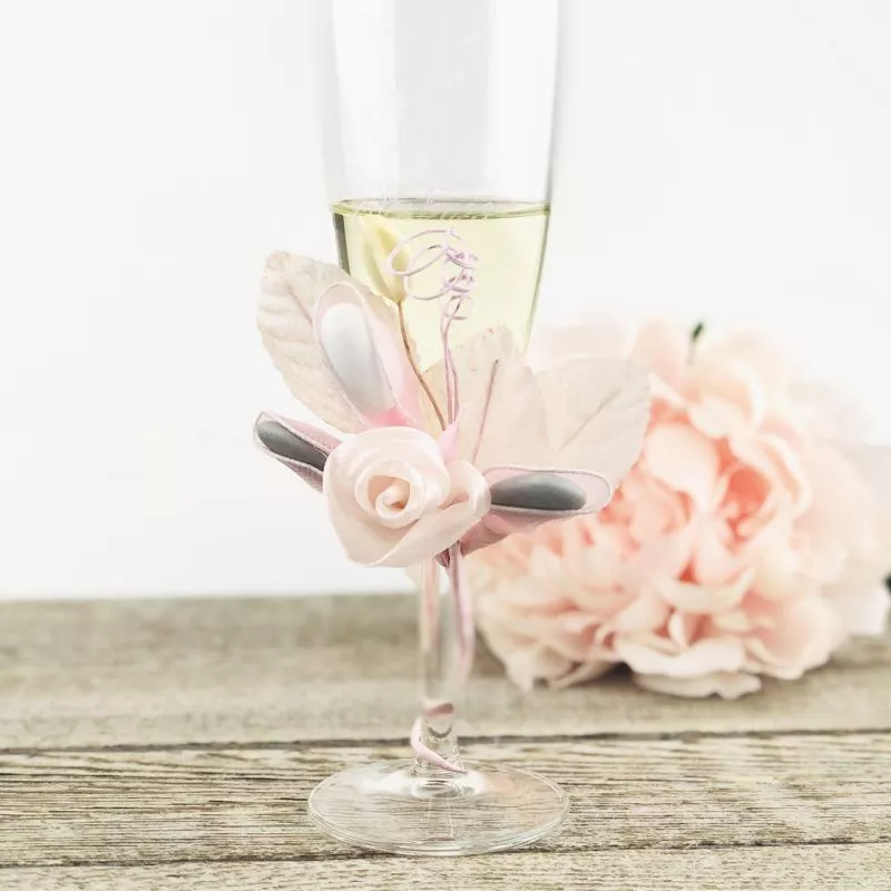 Rose sur tige organza rose 3 raquettes