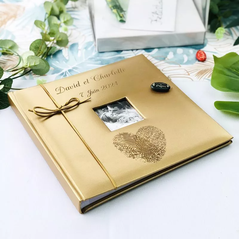 Livre D'Or Mariage Personnalisé Disque Vinyle En Bois - Signatures Et Messages Invités