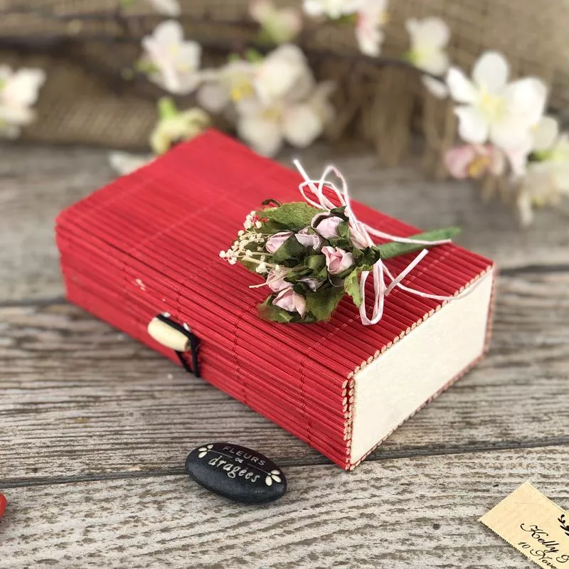 Boite dragées rectangulaire Bambou 12x7cm-ROUGE