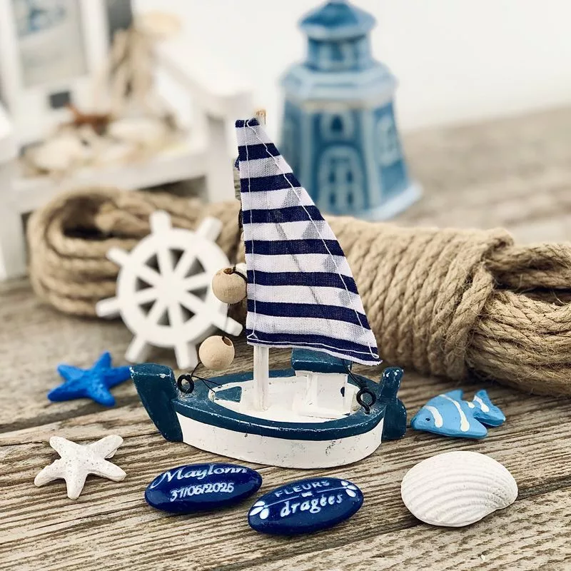 Petit bateau Chaloupe - cadeau d'invité